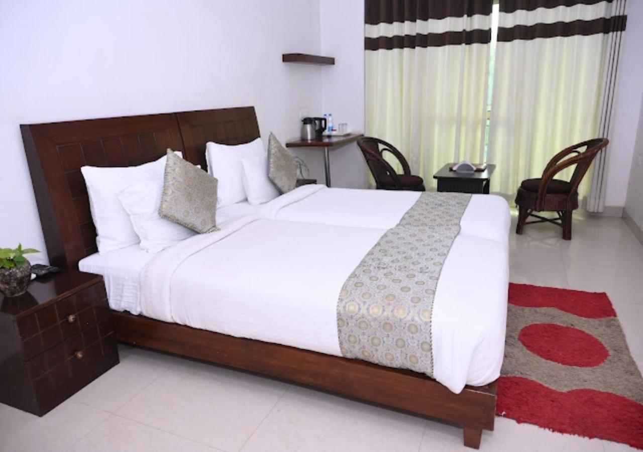 Hotel Zion Inn Waranasi Zewnętrze zdjęcie