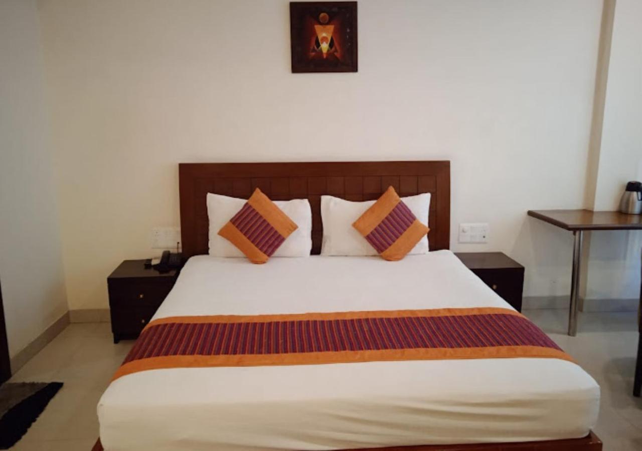 Hotel Zion Inn Waranasi Zewnętrze zdjęcie